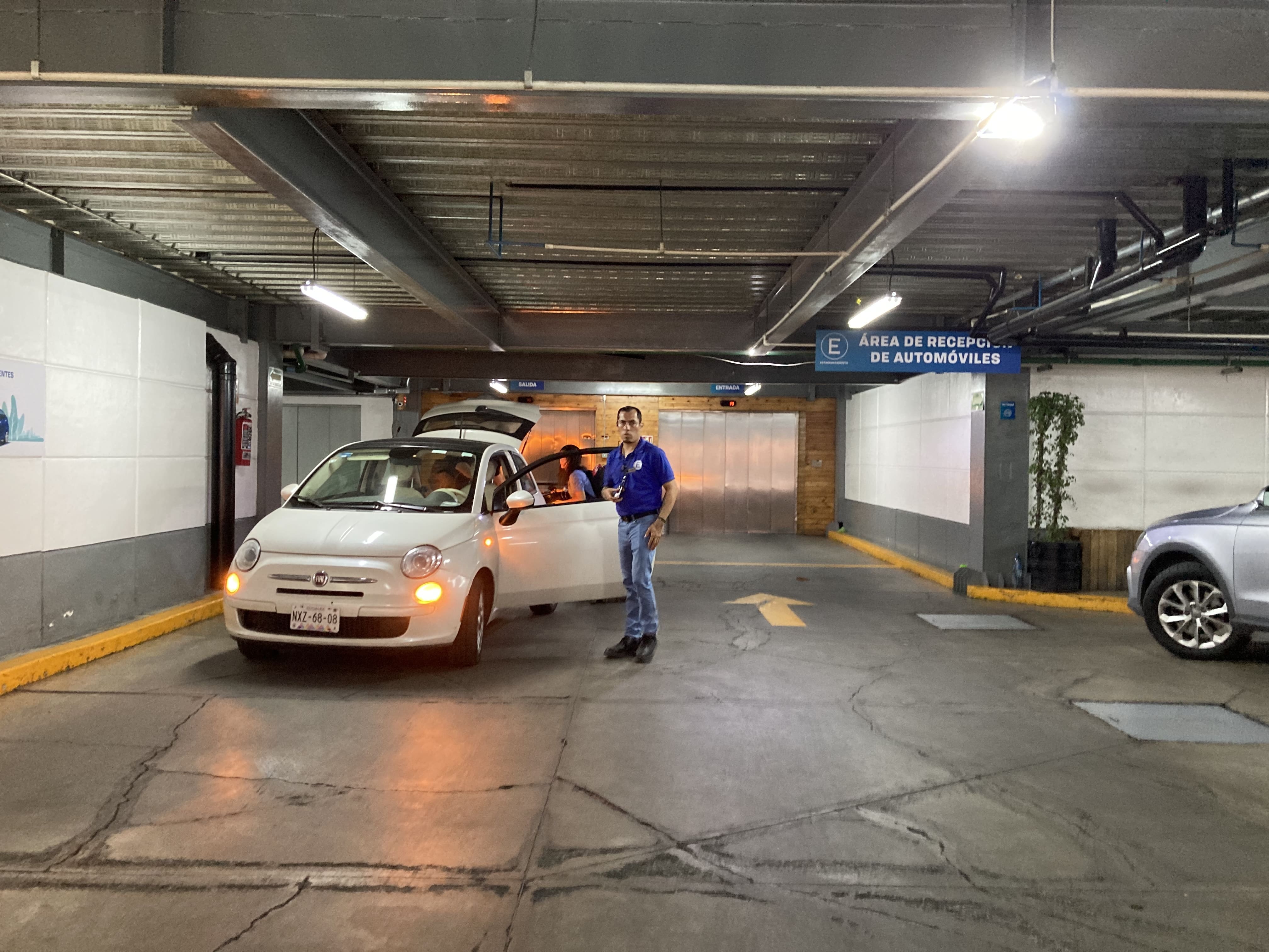 Imagen del estacionamiento 4