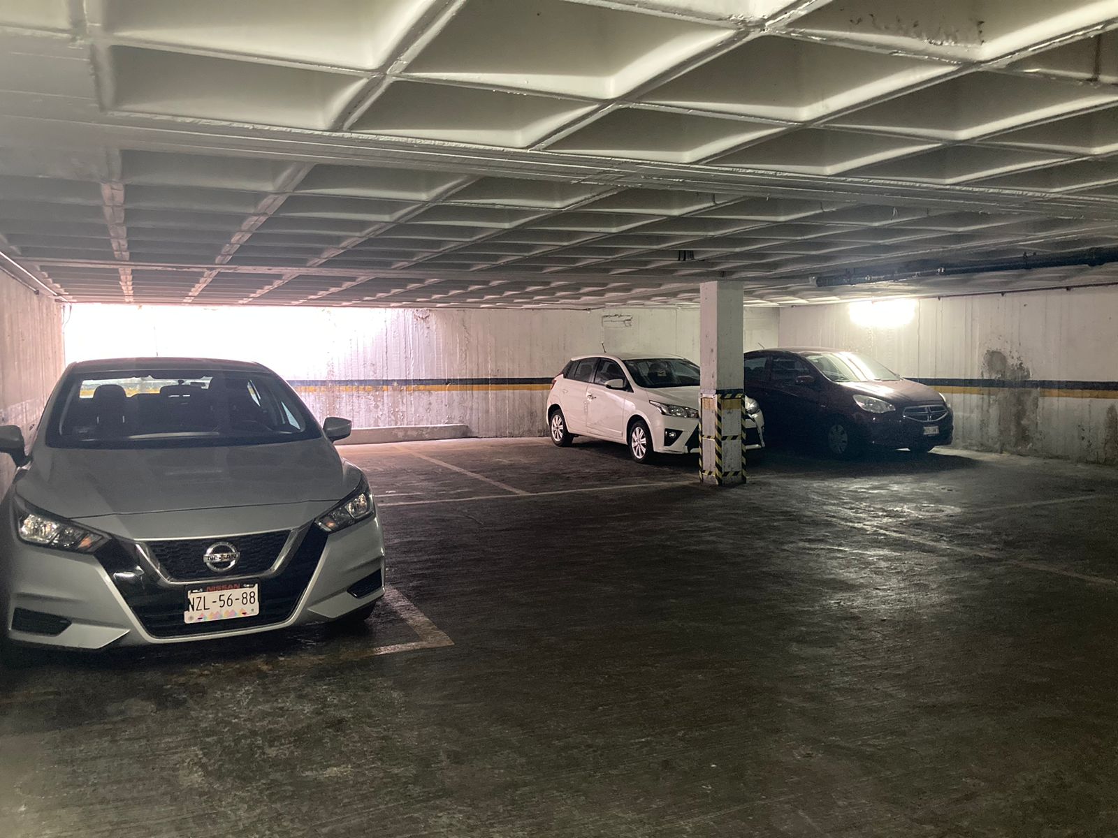 Imagen del estacionamiento 1