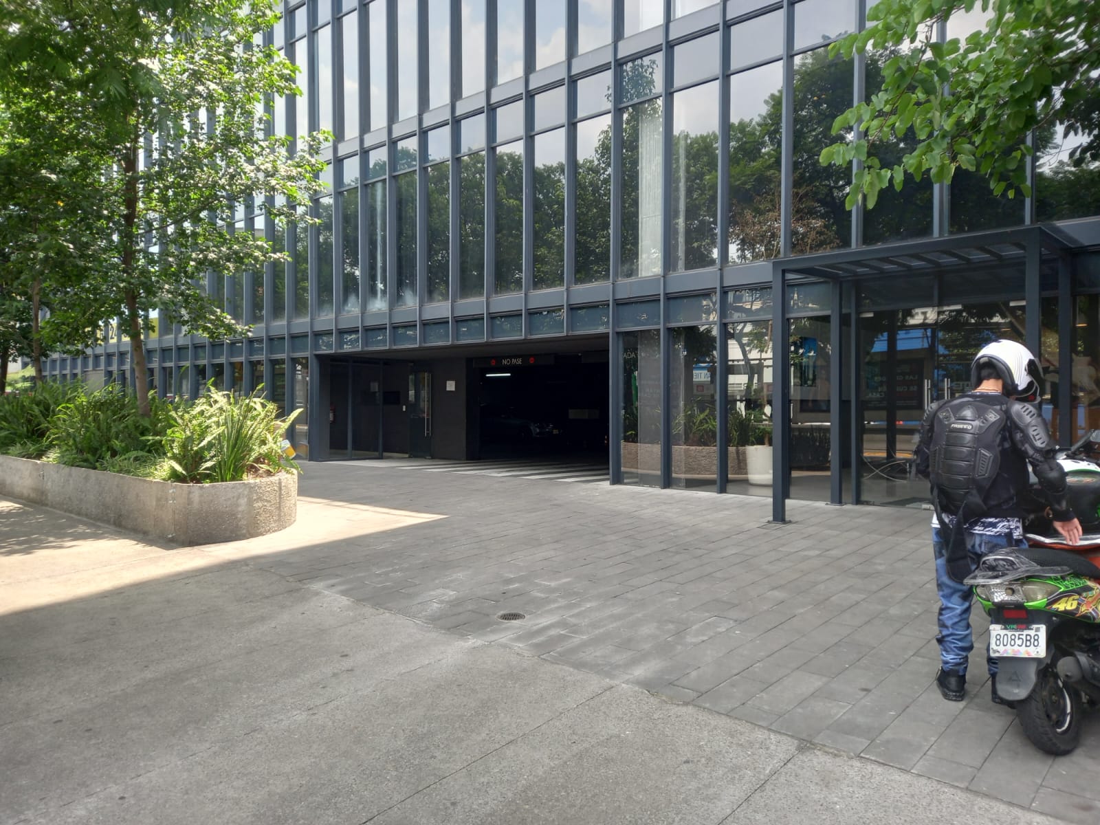 Imagen del estacionamiento 3