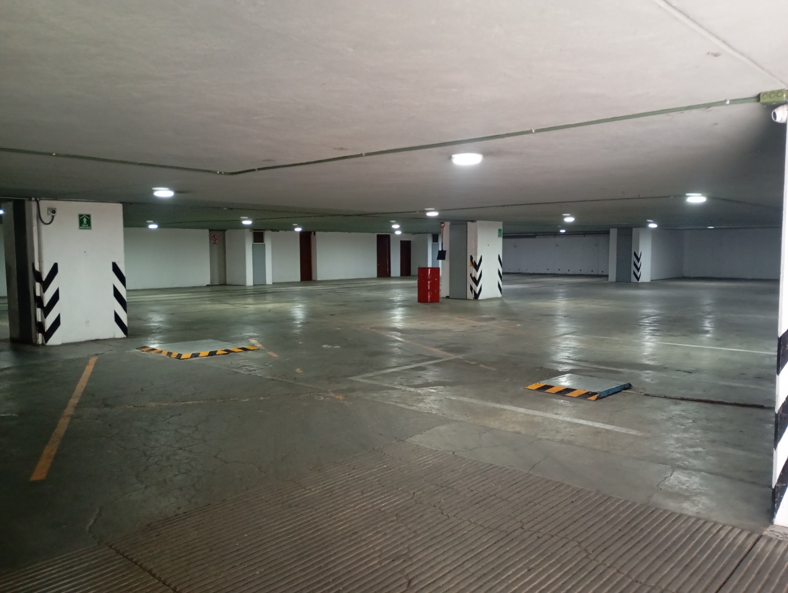 Imagen del estacionamiento 2