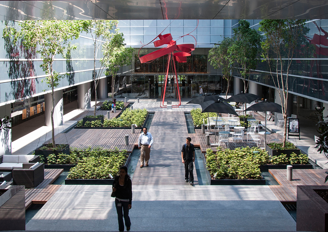 Corporativo Dos Patios