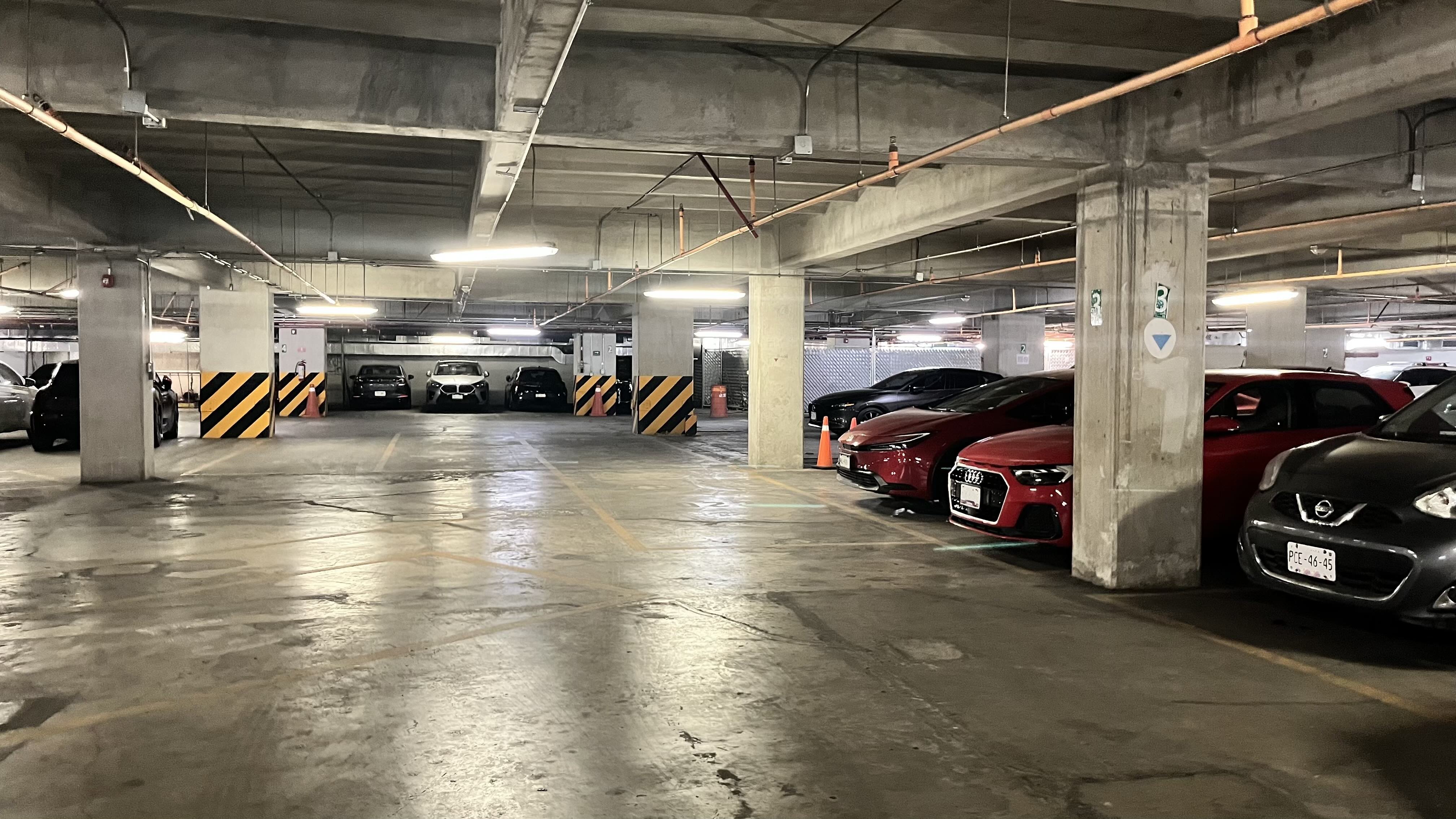 Imagen del estacionamiento 2