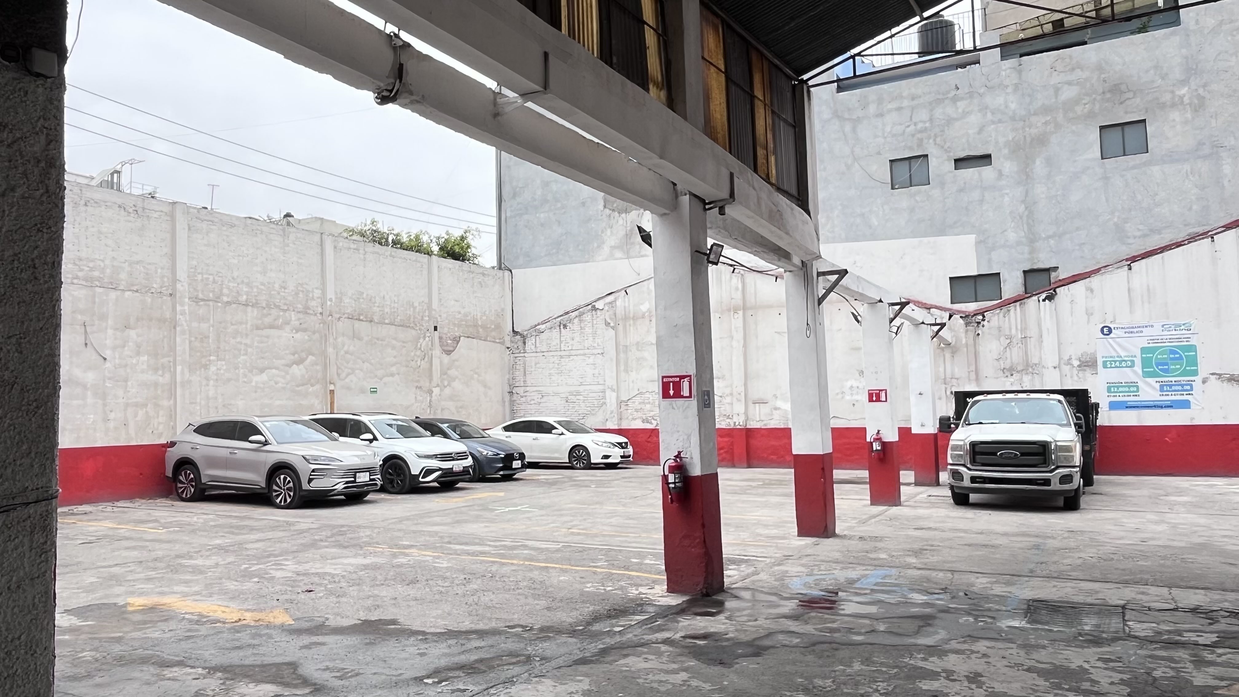 Imagen del estacionamiento 2