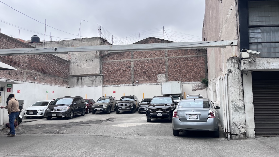 Imagen del estacionamiento 1