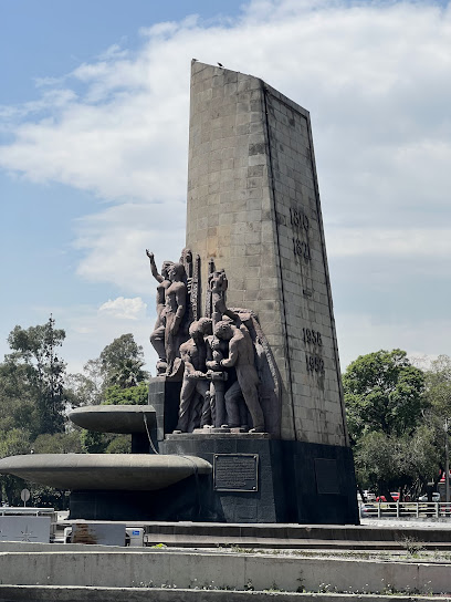 Fuente de Petróleos 