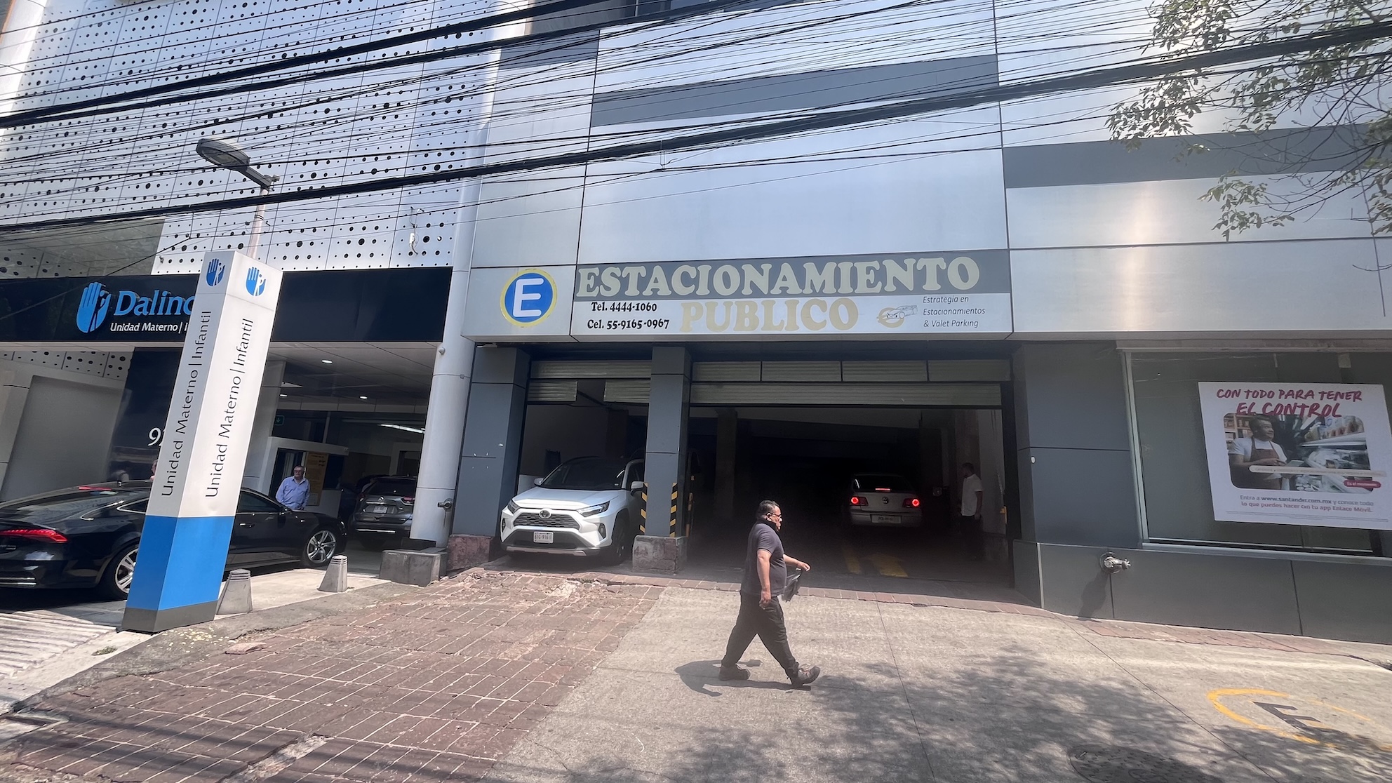 Imagen del estacionamiento 2