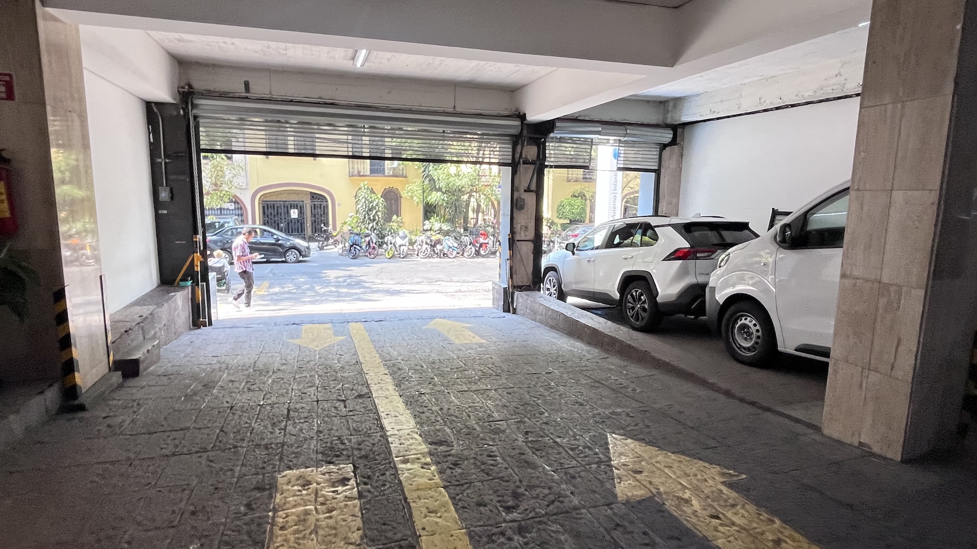 Imagen del estacionamiento 3