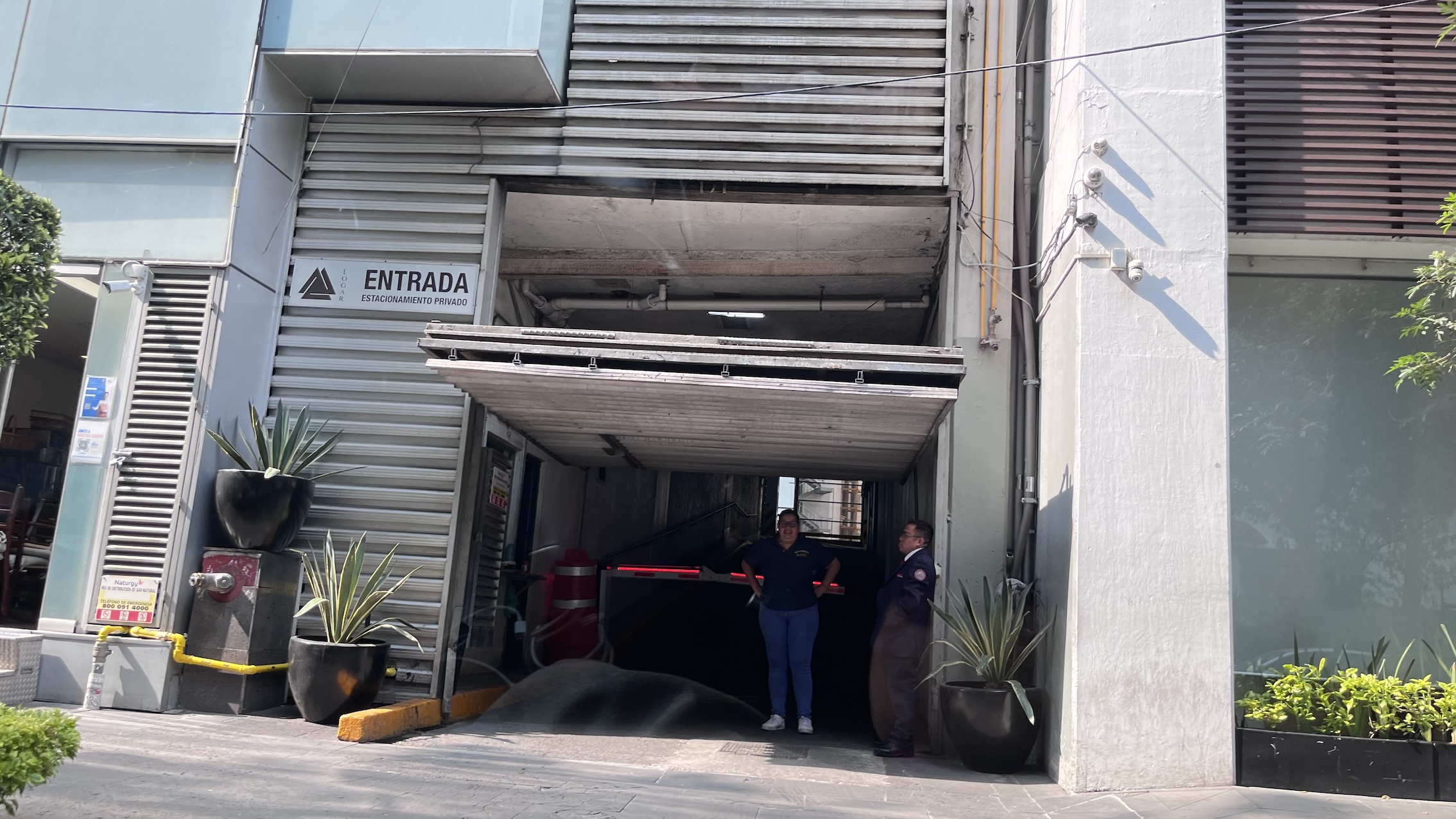 Imagen del estacionamiento 2