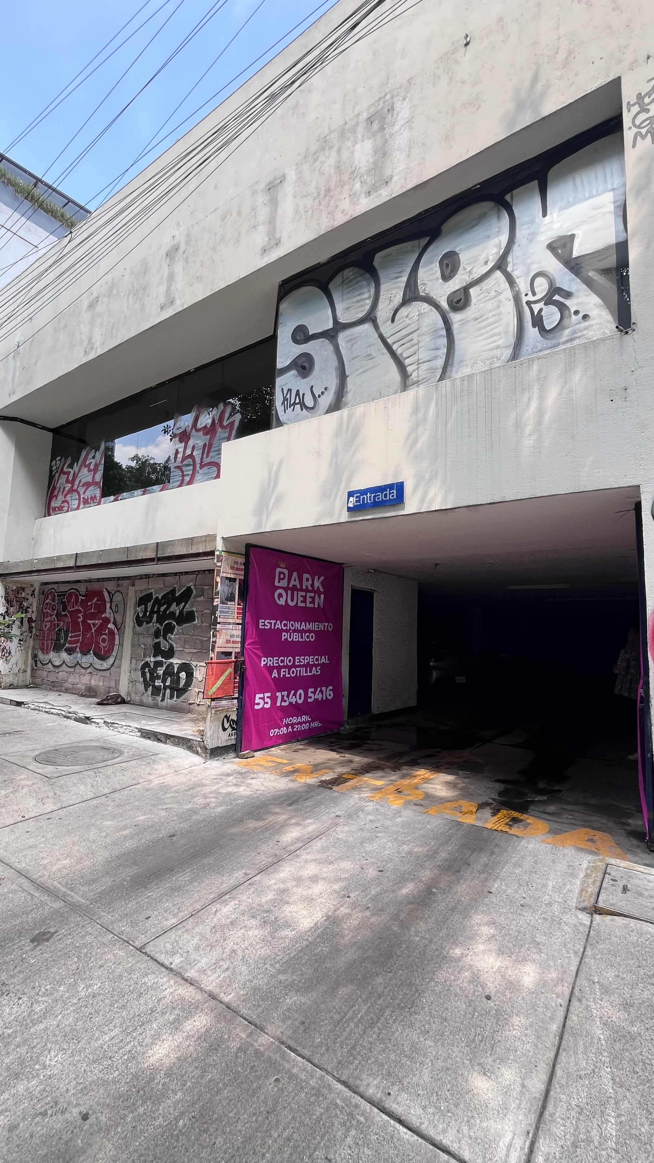 Imagen del estacionamiento 2