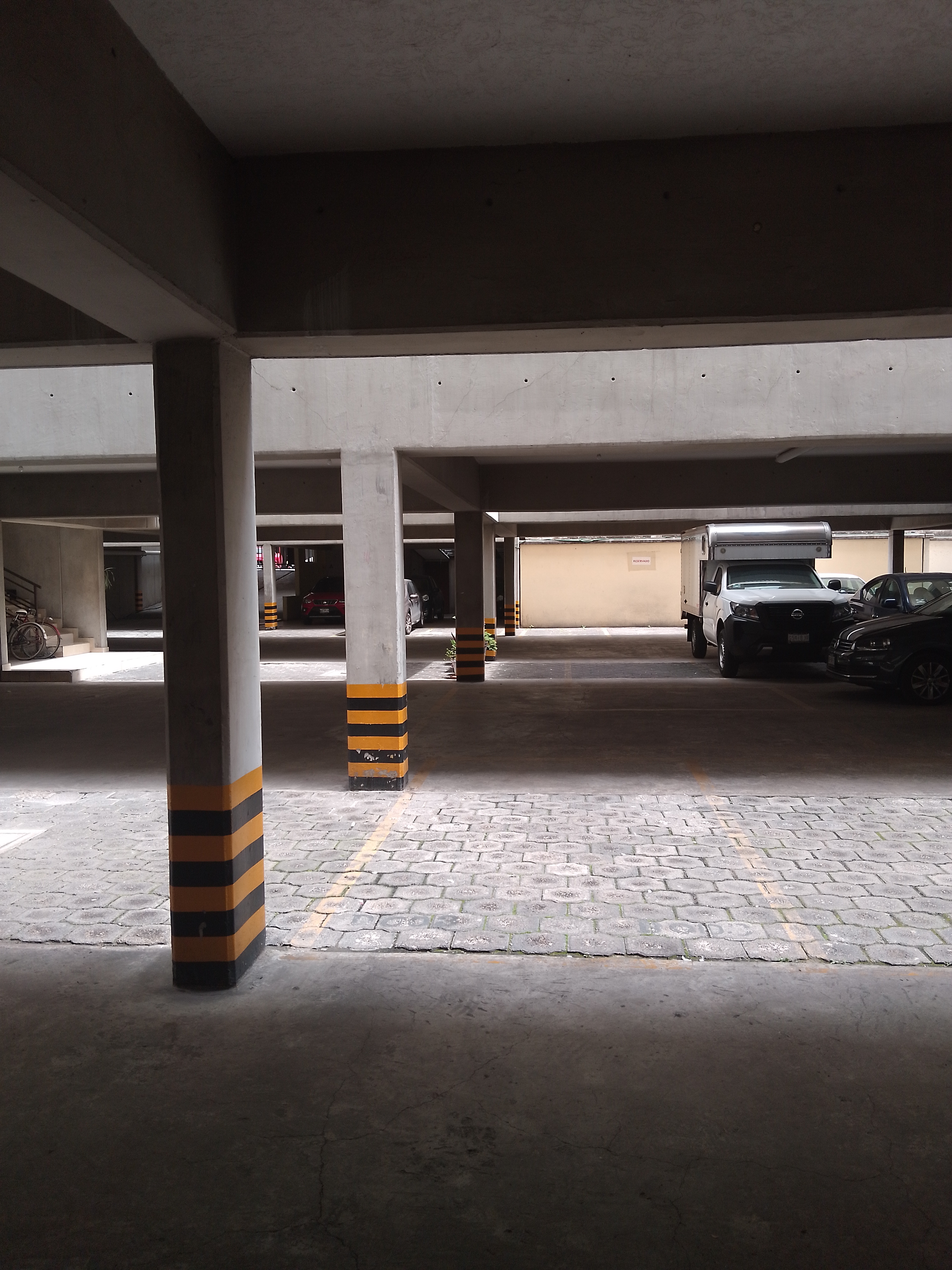 Imagen del estacionamiento 1
