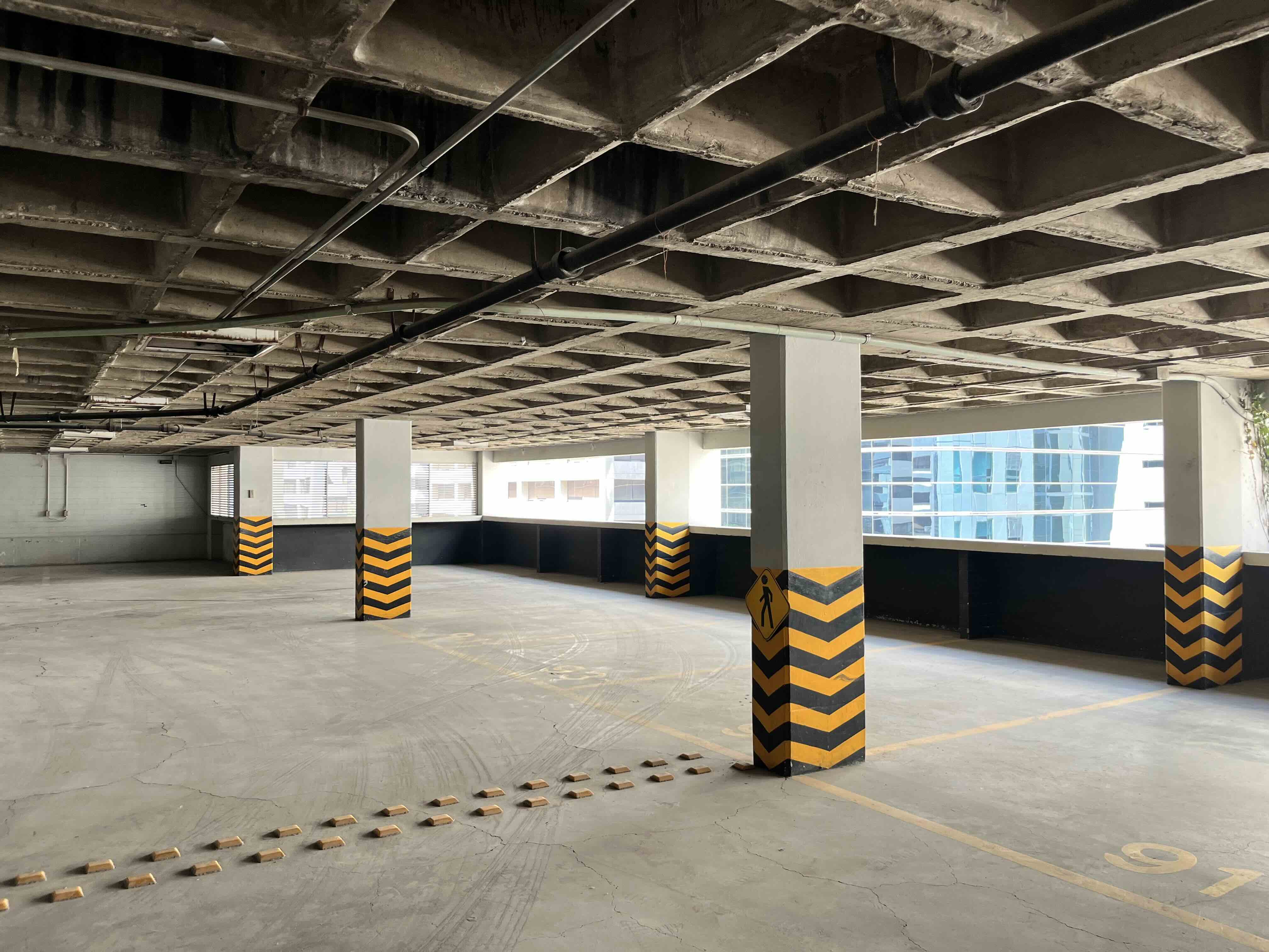 Imagen del estacionamiento 1