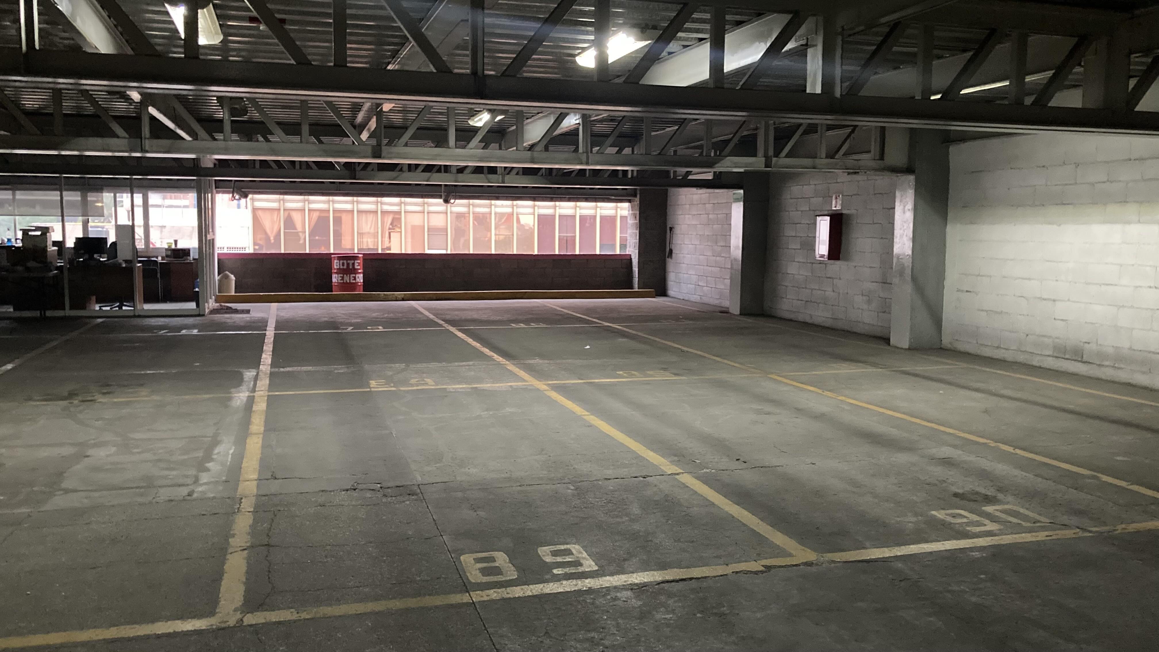 Imagen del estacionamiento 1