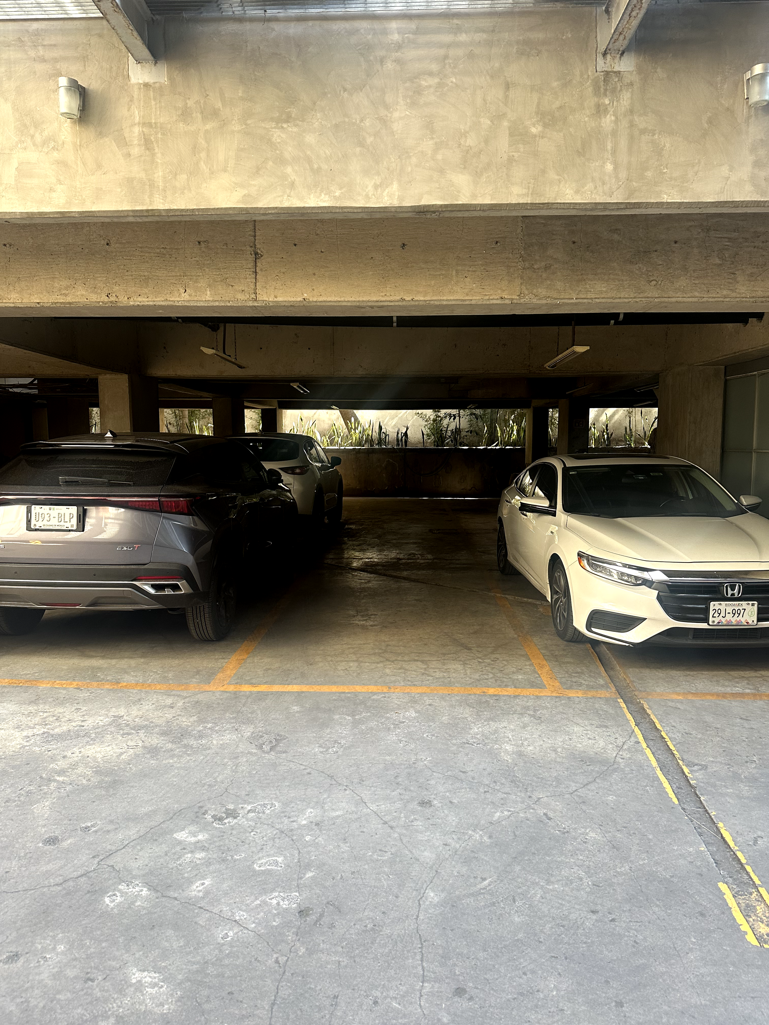 Imagen del estacionamiento 1