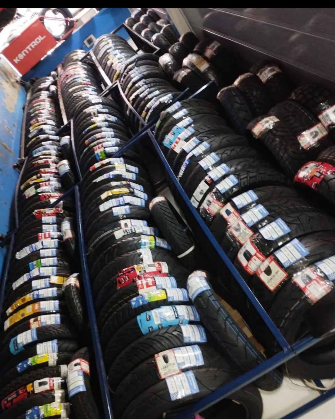 VENTA DE LLANTAS PARA MOTO NUEVAS Y DE SEGUNDA