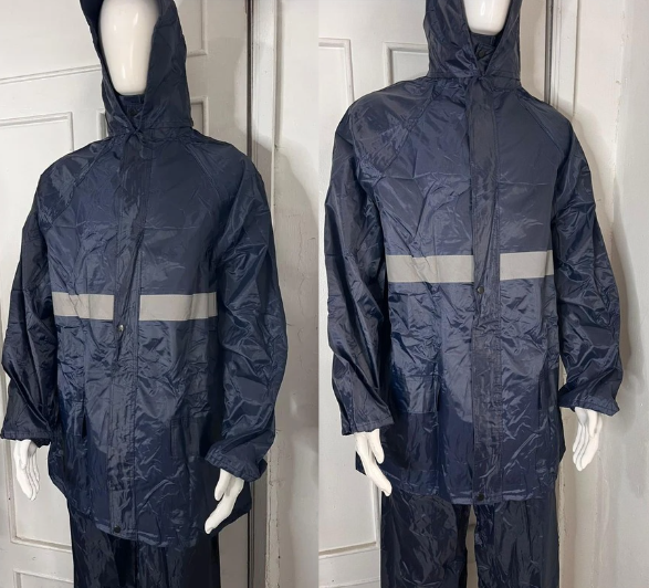IMPERMEABLE azul