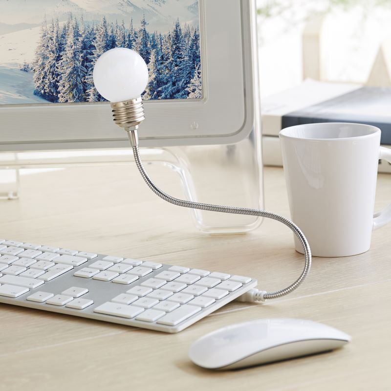 lampi USB MO8616