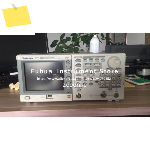 Tektronix AFG3021B 임의 함수 발생기 중고 제품 이미지
