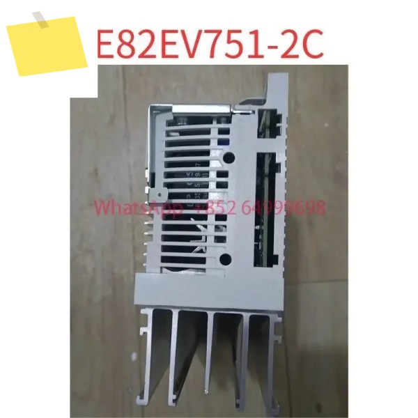중고 인버터 E82EV751-2C 0.75KW 220V 테스트 OK 제품 이미지