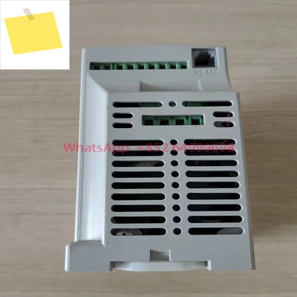 중고 VFD007L21A 주파수 변환기 테스트 완료 0.75kw 제품 이미지
