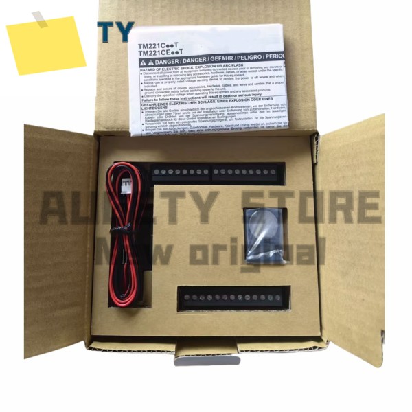 Schneider TM241CE24R PLC 모듈용 원본 제품 이미지