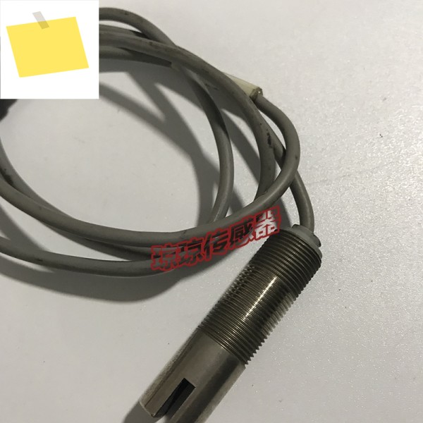바우머 광전 센서 CH-8500 FEG 14.24.45 L K858 제품 이미지