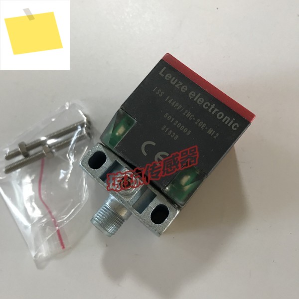 기존 제품 LEUZE 센서 근접 스위치 ISS144PP2NC-20E-M12 제품 이미지