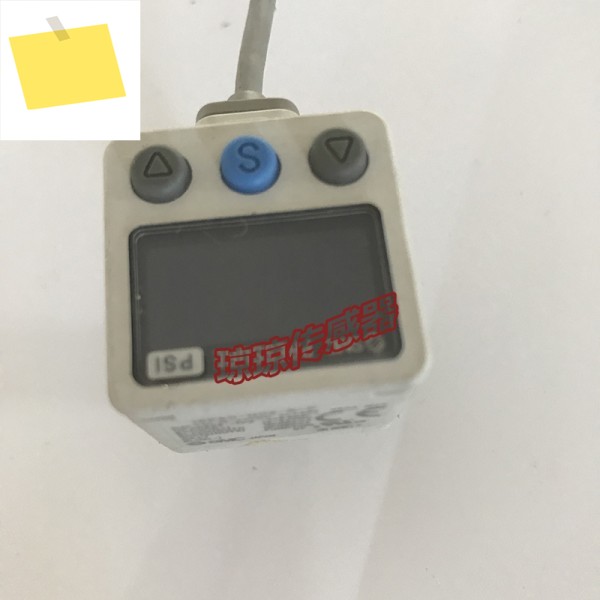 일본 SMC 오리지널 정품 디지털 압력 스위치 ISE80-N02-R-P 제품 이미지
