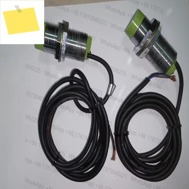 CR30-15DN 또는 Autonics 용량성 근접 스위치 센서 제품 이미지