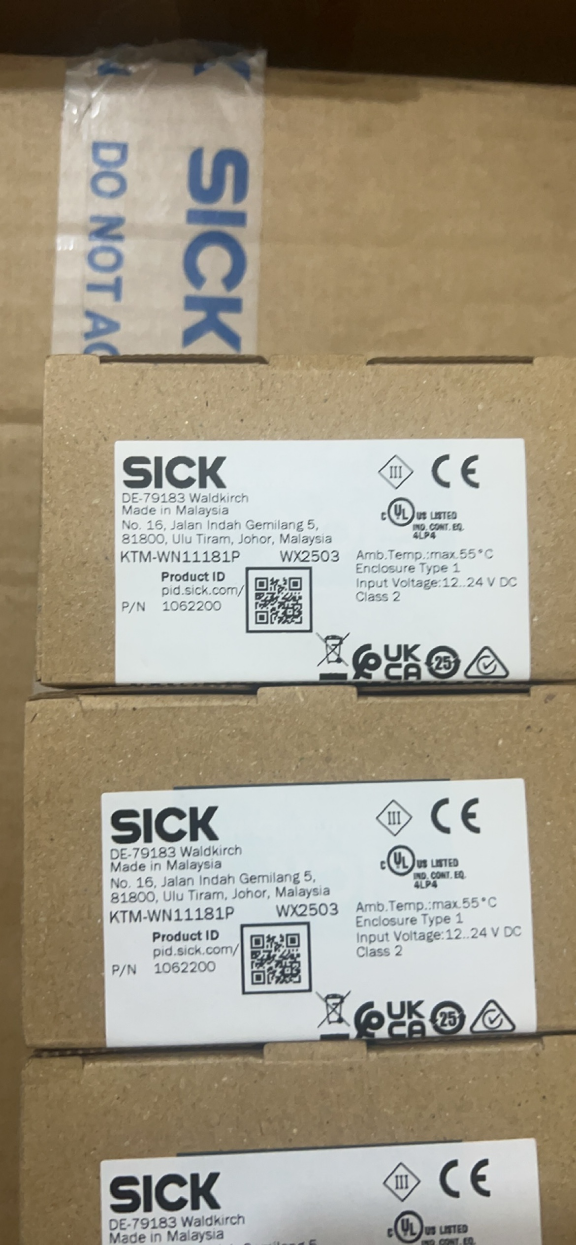 KTM-WN11181P 독일 정품 SICK 컬러 마크 센서 KTM-WP11181P 제품 이미지