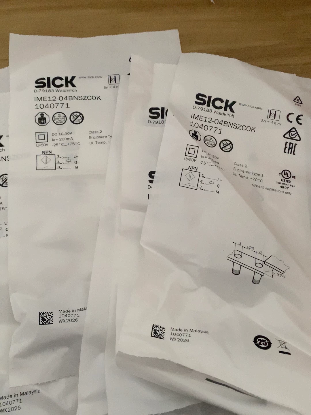 새 제품 정품 독일 SICK 근접 스위치 IME12-04BNSZC0K 제품 이미지