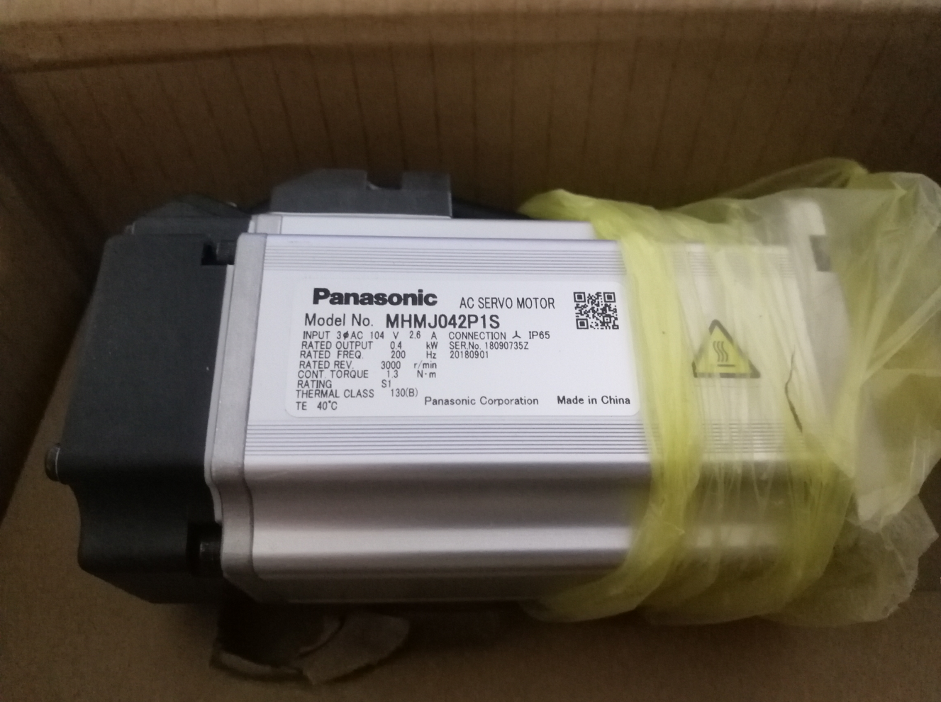 MHMJ042P1S 파나소닉 400W 서보 모터 1년 보증 재고 있음 무료 배송. 문의 환영합니다 제품 이미지