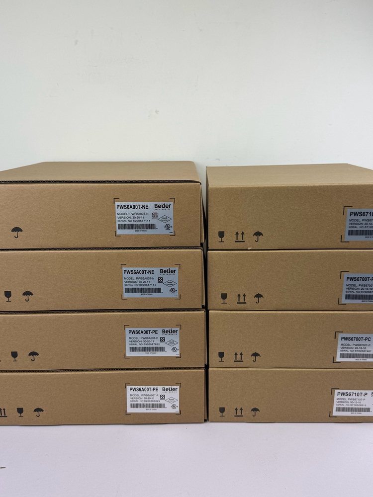 HITECH 터치스크린 PWS6A00T-P/T-N/PWS6700T/PWS6710T-P에는 1년 보증이 제공됩니다. 제품 이미지