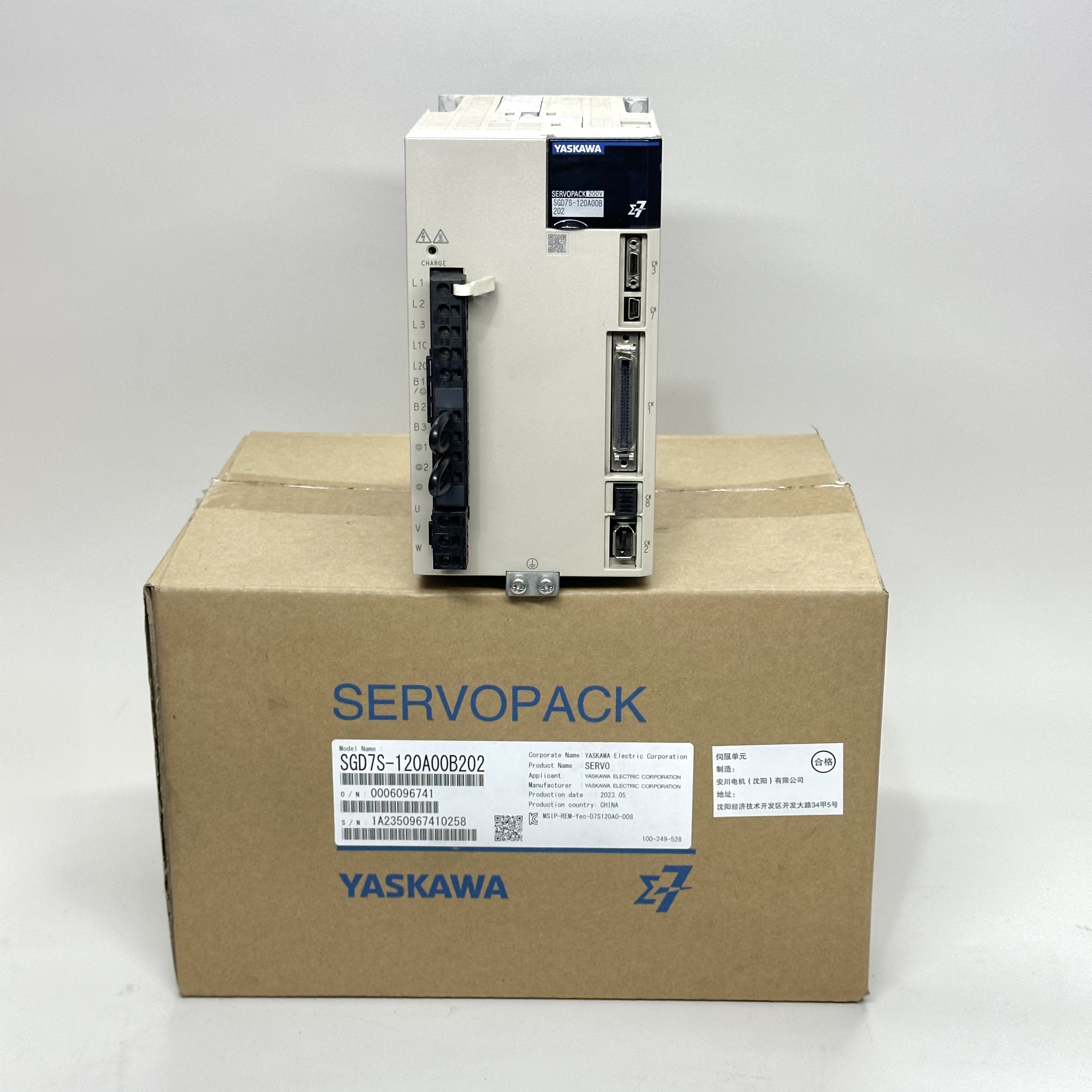 야스카와 새 1.5KW 드라이브 SGD7S-120A00B202/00A/10A/10B 1년 보증 가능 제품 이미지