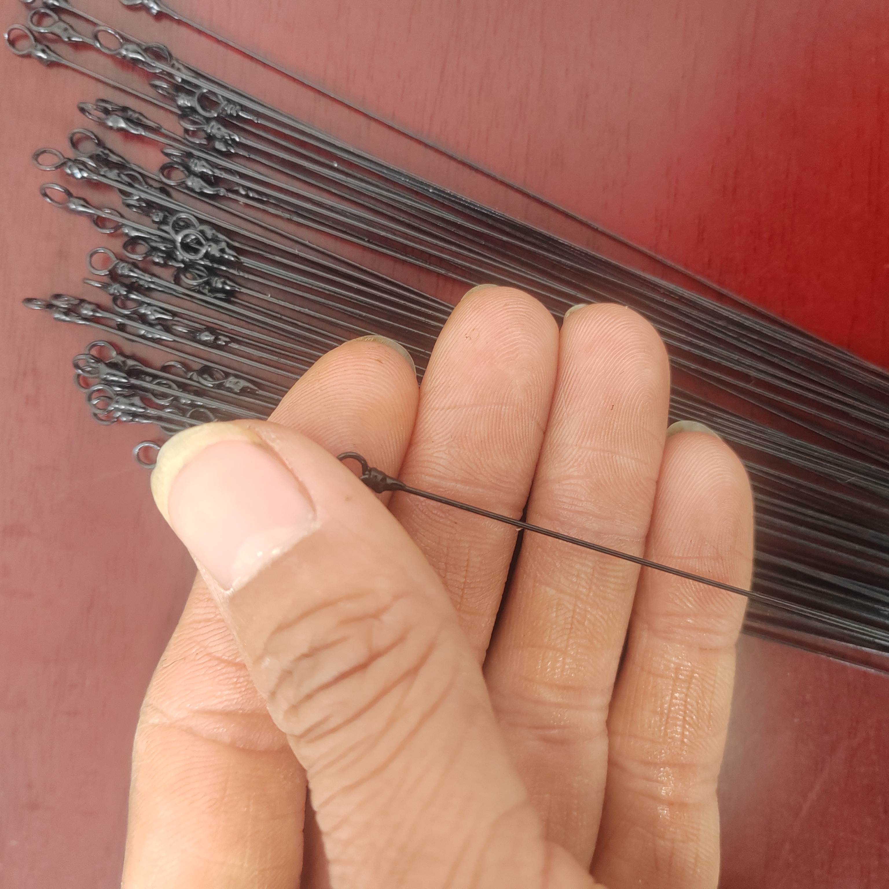 0.7mm 직선 탄소강 와이어 고탄성 흑색 스프링 강철 스트립 경강 무광 마감 무료 배송. 제품 이미지