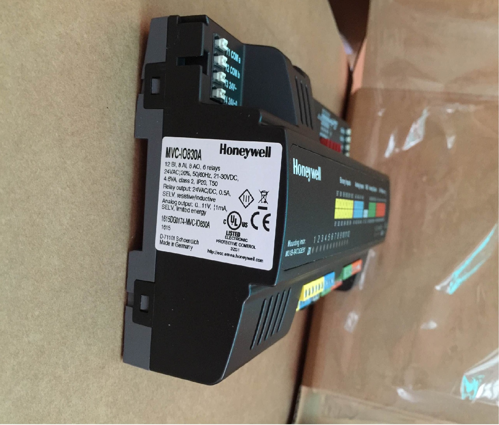 Honeywell MVC-IO830A 하이브리드 패널 I/O 모듈 PLC가 포함된 프로그래밍 컨트롤러 제품 이미지