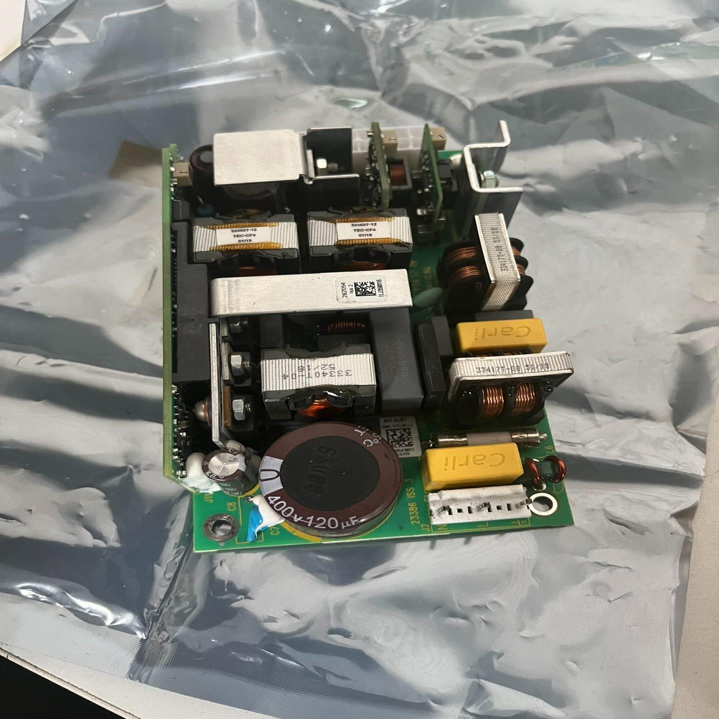 TDKLambda 전원 공급 장치 NV14G5FF는 테스트를 통과했으며 전자 가능 제품 이미지