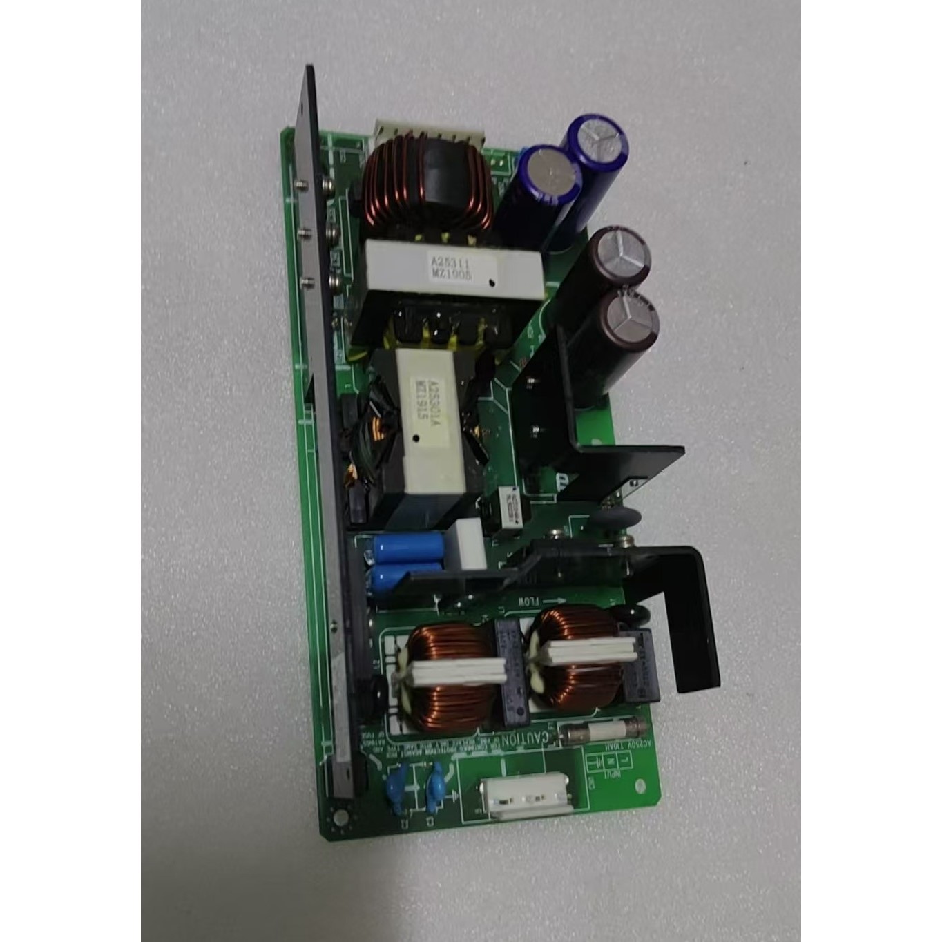 TDKLambda ZWS240BP24 전원 공급 보드 있음 제품 이미지
