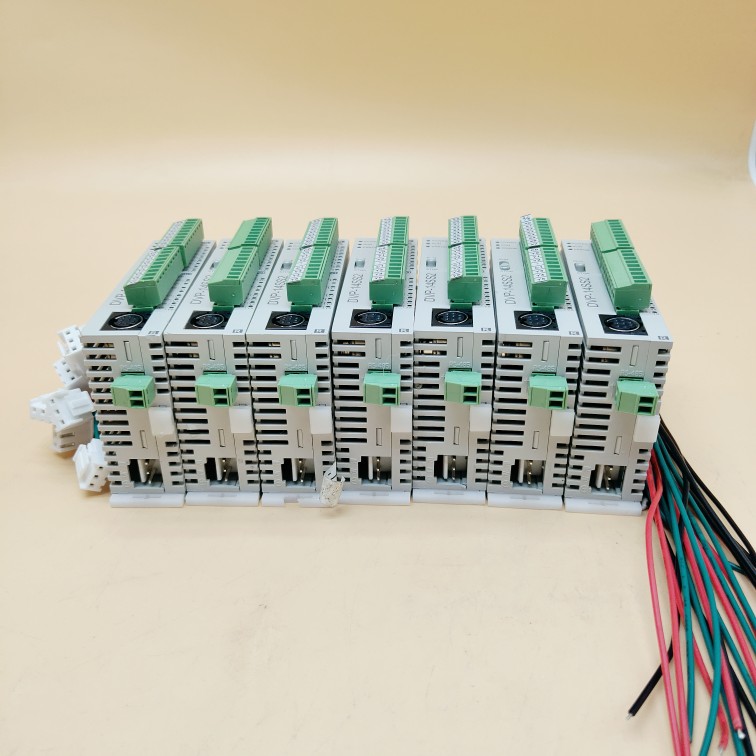 Delta PLC DVP14SS211T/R SF Express를 통한 95L 신1년 보증 B2B/B2C 연결 지원 제품 이미지