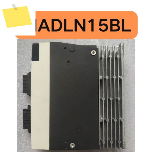 중고 MADLN15BL 200W 서보 드라이브는 테스트를 거쳐 신속하게 되었습니다. 제품 이미지