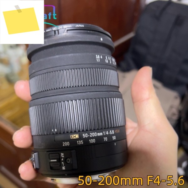 95% 새것 캐논 EF-S 마운트용 50-200mm f4-5.6 OS HSM 렌즈는 사용에 약간의 흔적만 있는 매우 좋은 상태입니다. 시그마용 제품 이미지