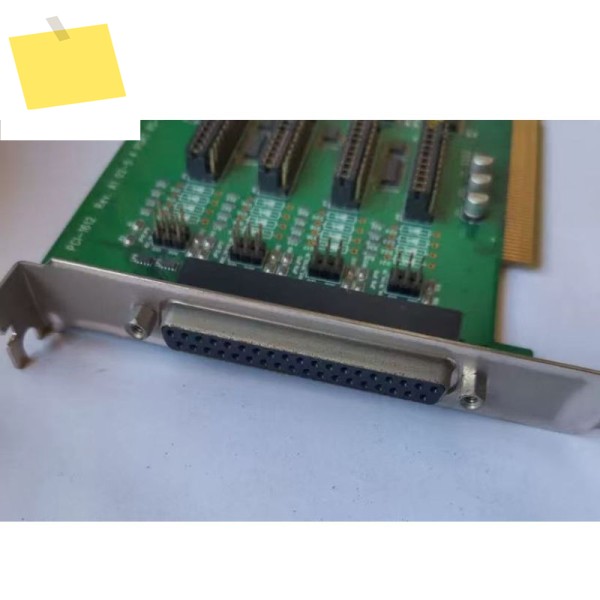 중고 PCI-1612 REV: A1 데이터 수집 카드는 테스트를 거쳐 신속하게 되었습니다. 제품 이미지