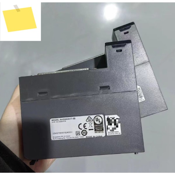 중고 AH32AN02T-5B 모듈은 테스트를 거쳤으며 빠르게 되었습니다. 제품 이미지