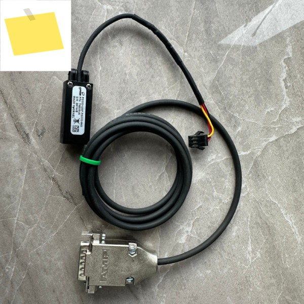 중고 PD300-UAF-RS232-940 레이저 센서 및 판독 헤드 연결 케이블, 플러그 테스트 완료 신속하게 됨 제품 이미지