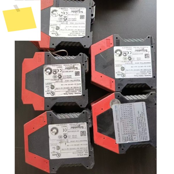 중고 릴레이 XPSAV11113 테스트 완료 제품 이미지