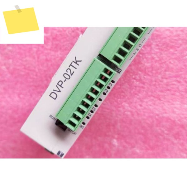 중고 DVP02TKN-S PLC 모듈 테스트 OK 제품 이미지