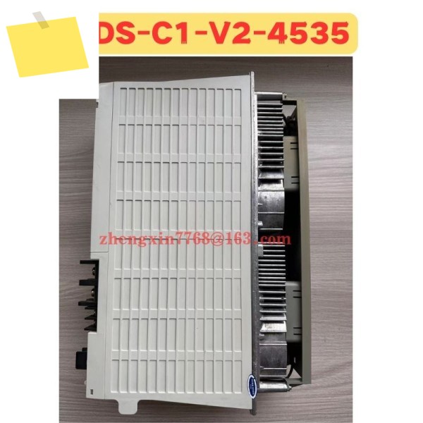 중고 서보 드라이브 MDS-C1-V2-4535 MDS C1 V2 4535 정상 기능 테스트 완료 OK 제품 이미지