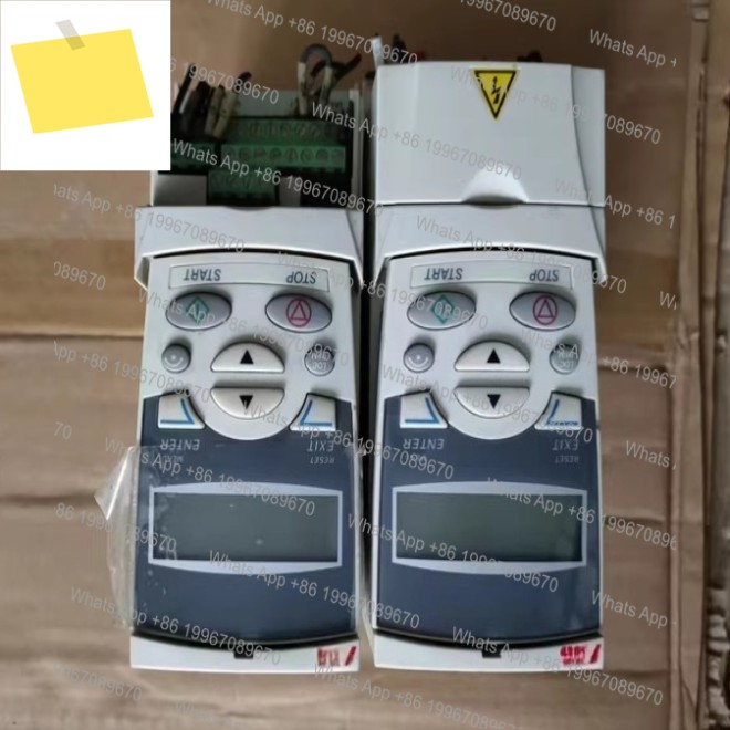 주파수 변환기 ACS310-03E-03A6-4 중고 분해 제품 이미지