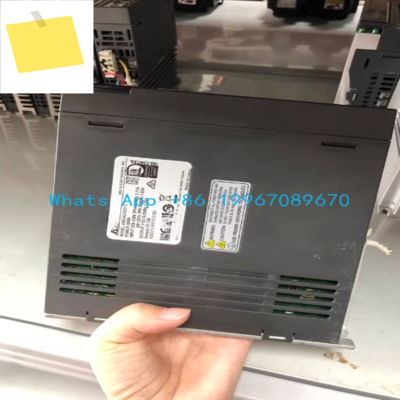 A2 시리즈 200W 서보 드라이버 ASD-A2-0221-F 제품 이미지