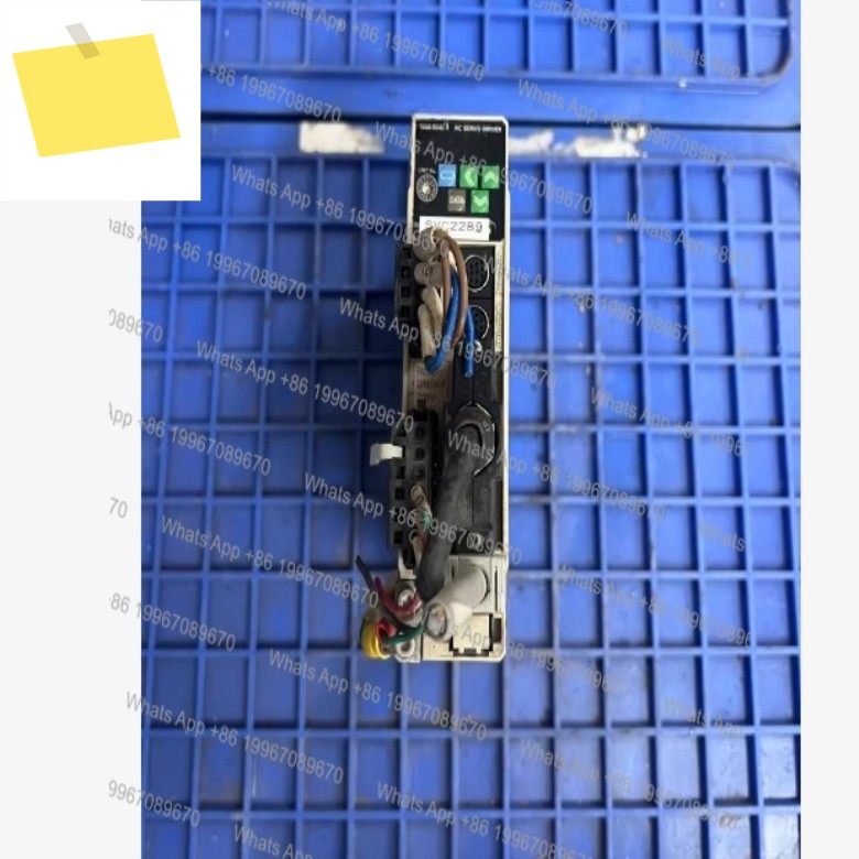 드라이버 R88D-GP01H-Z는 중고품이며 테스트를 거쳐 되었습니다. 제품 이미지