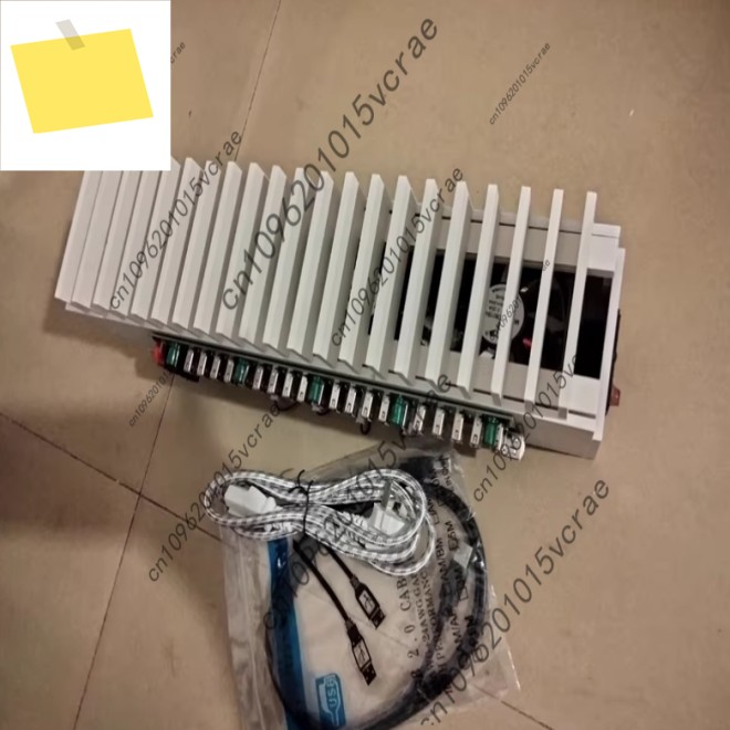 21포트 USB 허브 라디에이터 브래킷, 강력한 냉각 팬 4개, PVC 소재, 인터페이스가 안정적이며 떨어지지 않습니다 제품 이미지